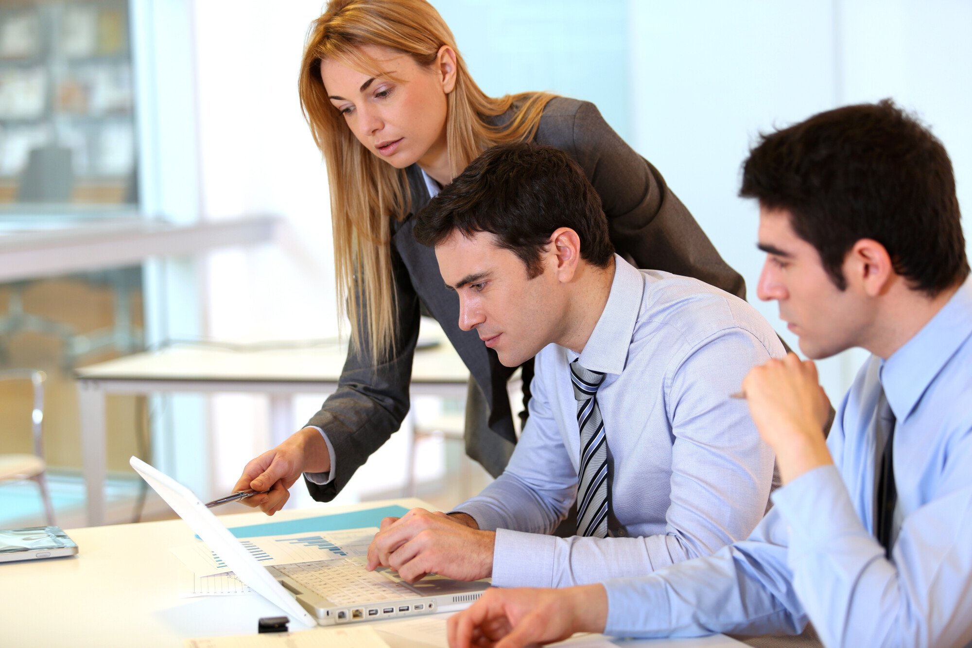 The Art of Acquiring Customers: A Guide to Effective Channels